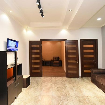 Apartament Malibu Erywań Zewnętrze zdjęcie